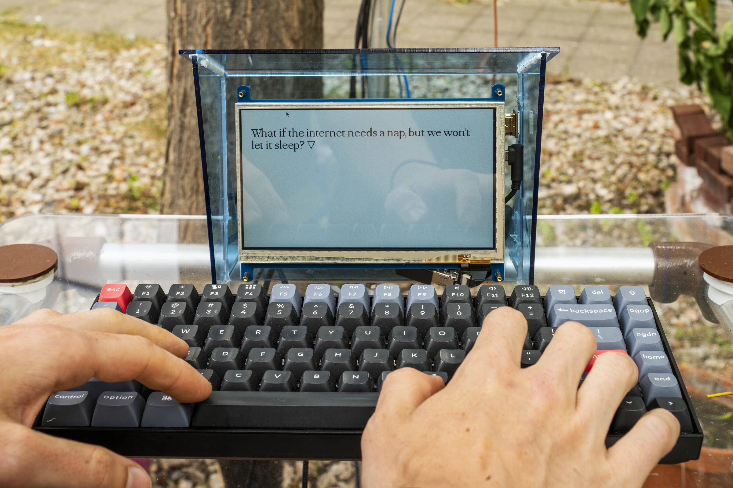 Rodrigo Cardoso - Decaying Data